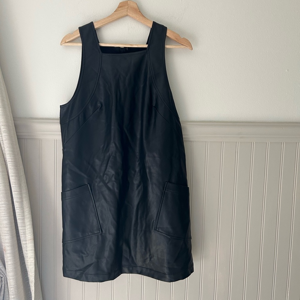 ⭐️ NEW Maeve Anthropologie Small Black Faux Leather Mini Dress With Pockets - Picture 6 of 13